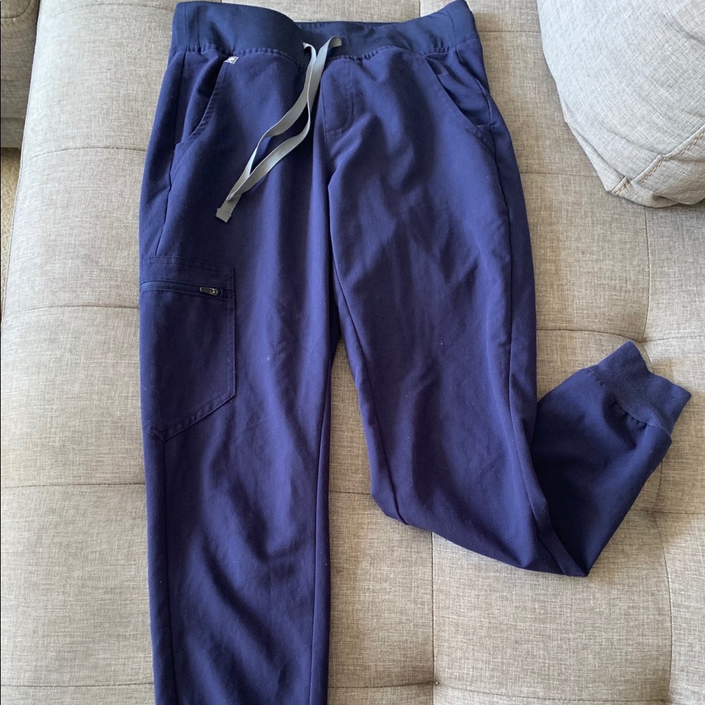 Scrub pants